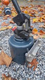 Hydraulische oliepomp met de hand voor kipaanhangwagen, Ophalen, Zo goed als nieuw