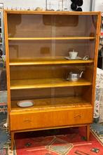 Vintage hoog buffetkast, Verzamelen, Ophalen, Huis en Inrichting