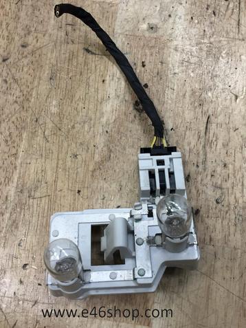 Achterlicht binnenwerk lamphouder BMW E61 links oe 6935331 beschikbaar voor biedingen