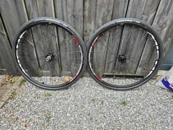 Nieuwe Miche Cross disc wielen beschikbaar voor biedingen