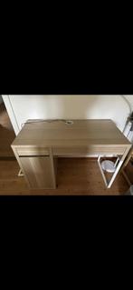 Houten ikea bureau, Huis en Inrichting, Ophalen, Zo goed als nieuw, Bureau