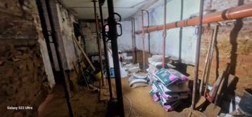 Graver werken in de kelder,demontage werken0465784727 beschikbaar voor biedingen