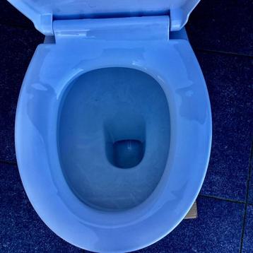 Grote reiskoffer: TRANSIT beschikbaar voor biedingen