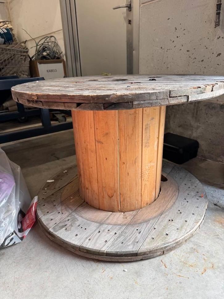 Bobine en bois - 80 cm de diamètre, 54 cm de haut, Jardin & Terrasse, Tables de jardin, Utilisé, Rond, Bois, Enlèvement