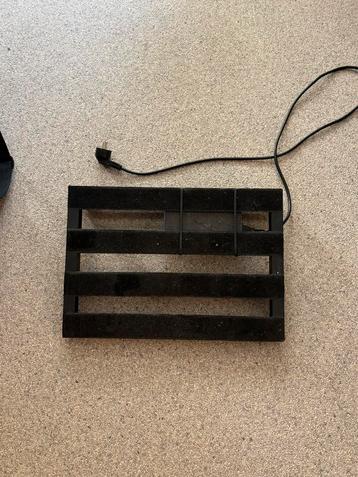 Pedaltrain Classic JR Softcase + Harley Benton Power Plant beschikbaar voor biedingen