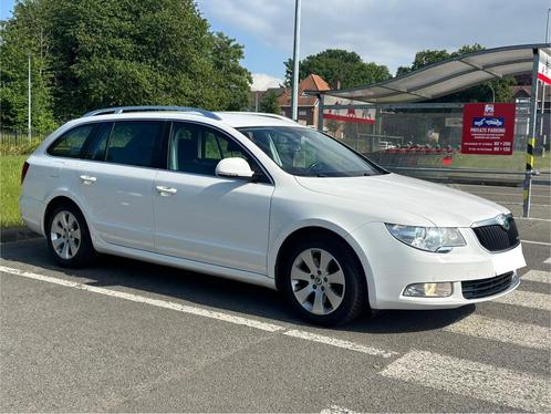 Skoda SuperB 1.6 TDI greenline 1ste eig Gekeurd, Auto's, Skoda, Particulier, Superb, ABS, Adaptieve lichten, Airbags, Airconditioning