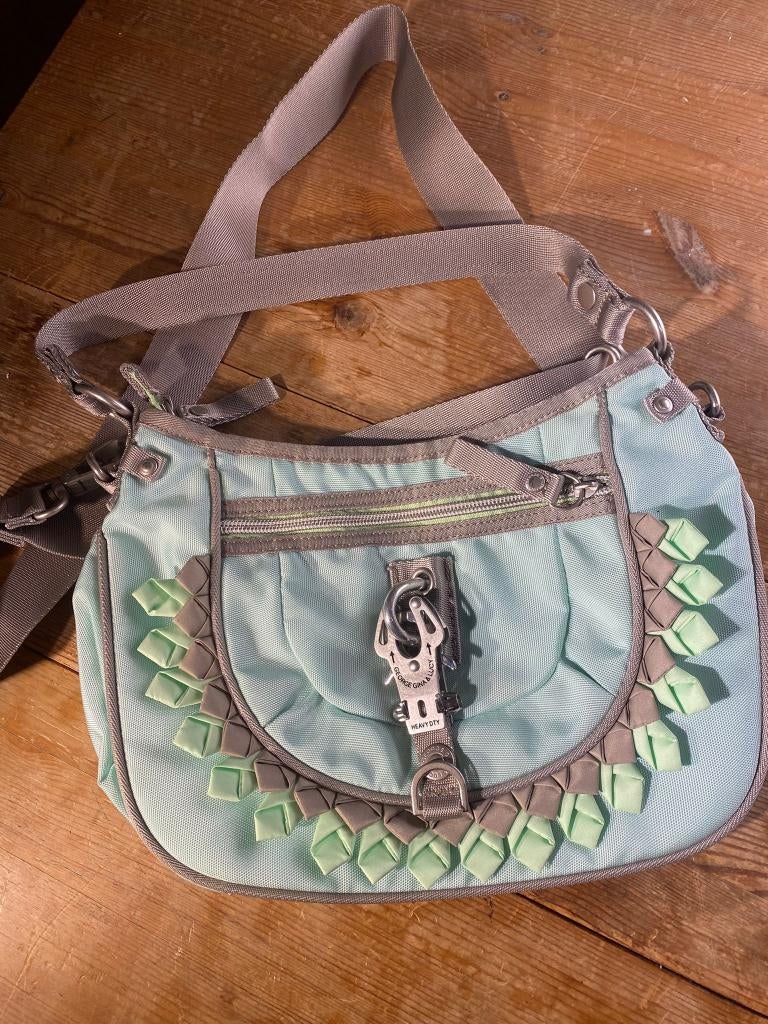 George Gina & Lucy GGL Lichtblauwe Schoudertas Y2K, Bijoux, Sacs & Beauté, Sacs | Sacs Femme, Comme neuf, Sac à bandoulière, Bleu