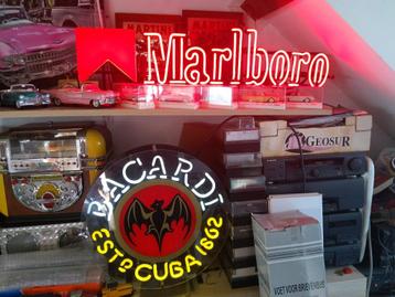 ORIGINELE NEON LICHTRECLAME MARLBORO jaren 60/70 = TOPSTUK