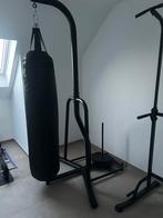 Sac de frappe avec support, Sports & Fitness, Enlèvement, Comme neuf