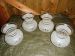 vier oude  vintage glazen lampkappen, Ophalen