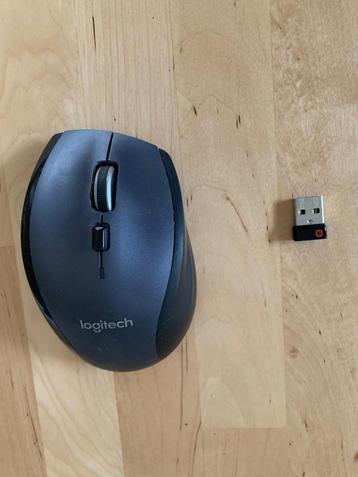 Logitech M705 Marathon Wireless Mouse disponible aux enchères