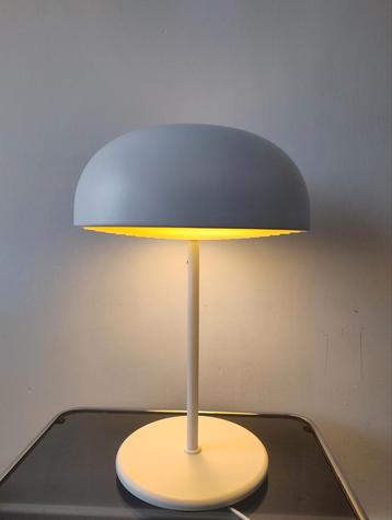 Lampe Ikea Nymane, Enlèvement, Comme neuf