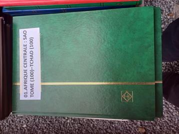 10 euros l album rempli de timbres beschikbaar voor biedingen