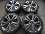 Winterset mercedes 18inch velgen A klasse Cla B klasse Vito, Auto-onderdelen, Banden en Velgen, Ophalen, Winterbanden, Banden en Velgen