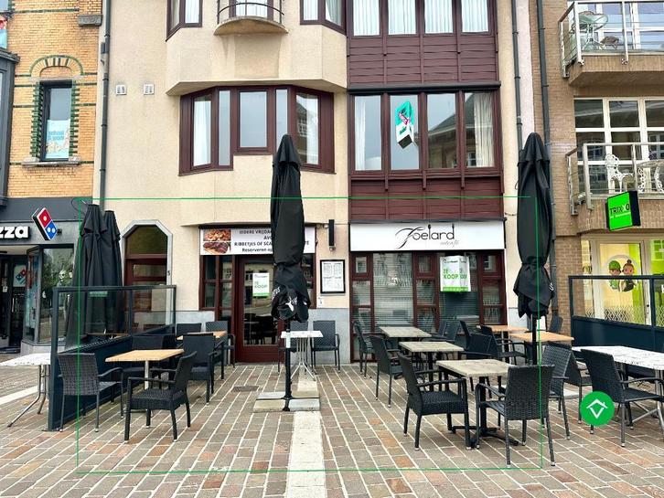 Café “Foelard” - centraal gelegen handelszaak, Immo, Maisons à vendre, Province de Flandre-Occidentale, 200 à 500 m², Autres types