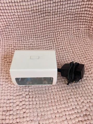 Lampe LED en gellac rose, Enlèvement ou Envoi, Utilisé, Soin des mains et des pieds