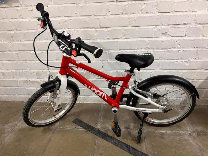 Woom 3 rood automagic, Fietsen en Brommers, Fietsen | Kinderfietsjes, Zo goed als nieuw, Ophalen