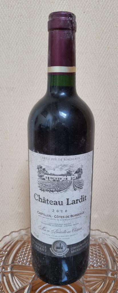Château LARDIT 2010 Côte de Bordeaux, Collections, Vins, Comme neuf, Vin rouge, France, Pleine, Enlèvement