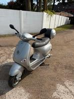 VESPA 125CC ALS NIEUW 3300KM 1 EIGENAAR 1650€!, Ophalen, Overige modellen, 125 cc, Zo goed als nieuw