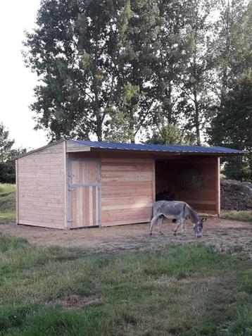 Paardenstal 3x4 + Schuilhok 3x4m 'op voorraad' beschikbaar voor biedingen