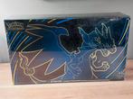 NEUF - Coffret UPC Méga-Dracaufeu X EX, Ophalen of Verzenden, Nieuw, Boosterbox