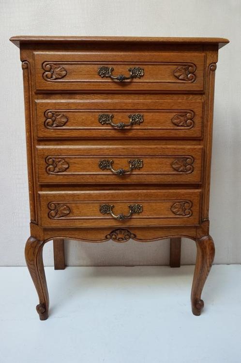 Vintage Queen Ann eiken ladekastje, nachtkastje, Huis en Inrichting, Kasten | Ladekasten, Gebruikt, Eikenhout, 3 of 4 laden, Ophalen