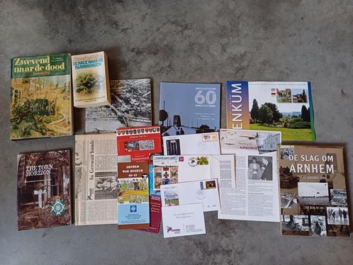 Lot Arnhem 1944 boeken & documenten., Verzamelen, Militaria | Tweede Wereldoorlog, Ophalen of Verzenden
