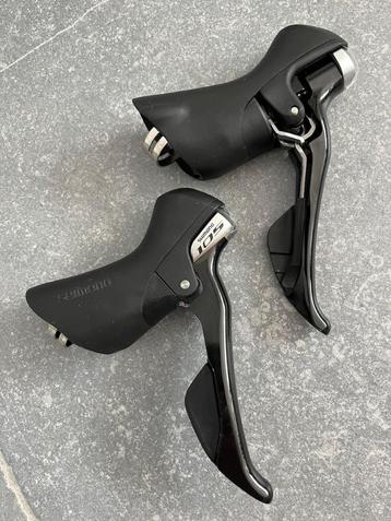 Shimano 105 ST-5800 11-Speed Mechanische Shifters beschikbaar voor biedingen