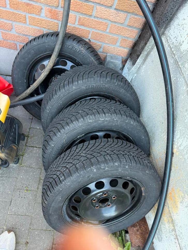 Nieuwe banden en velgen 205/55R16, Auto-onderdelen, Banden en Velgen, Band(en), Ophalen