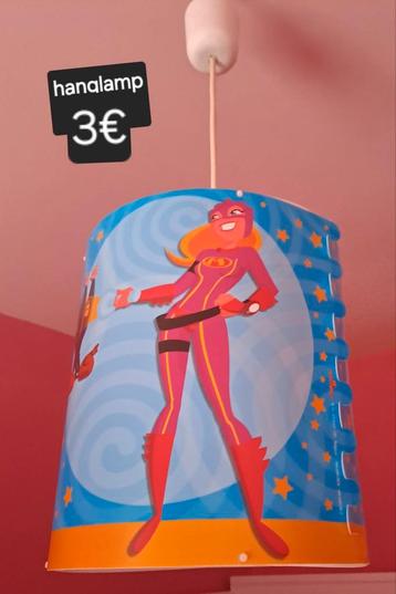 hanglamp Mega Mindy beschikbaar voor biedingen