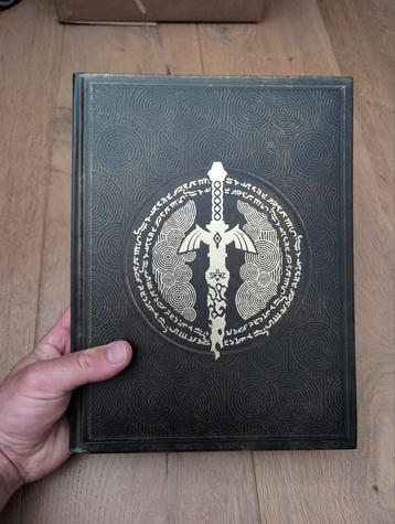 Zelda the complete official guide collector's edition, Enlèvement ou Envoi, Comme neuf