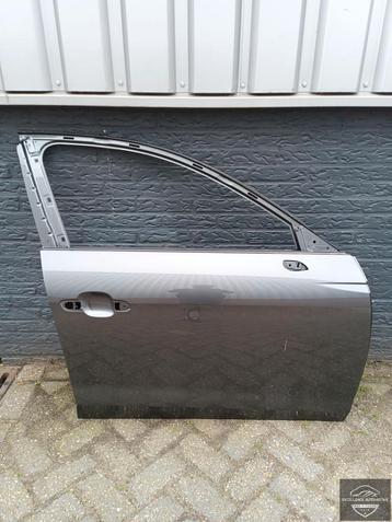 Audi A4 8W Facelift 19-24 Portier Deur Rechts Voor Origineel beschikbaar voor biedingen