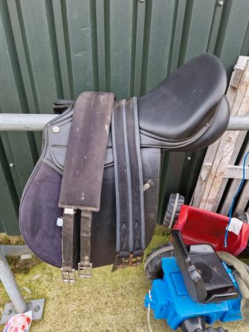 zgan Erik Thomas springzadel 17,5 inch beschikbaar voor biedingen