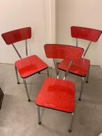 3 chaises vintage, Utilisé, Une