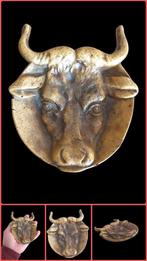 Cendrier ancien "Tête de vache " Art populaire, Ophalen of Verzenden, Brons