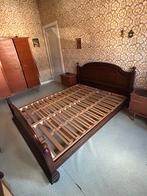 Bed met lattenbodems, Ophalen