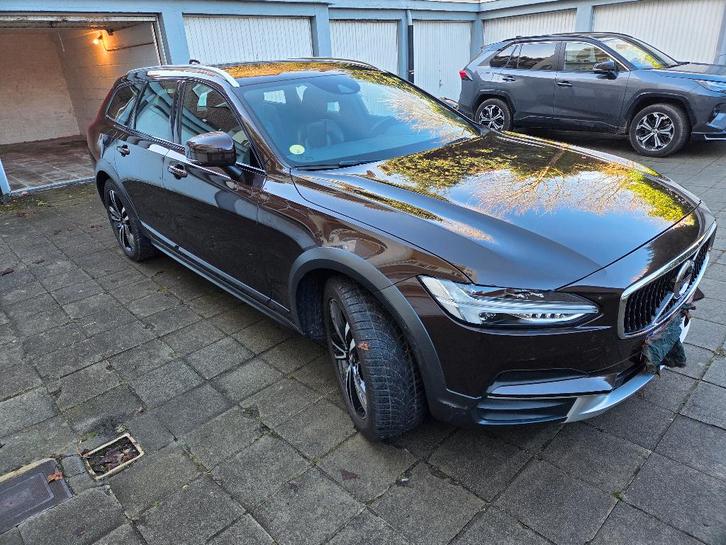 VOLVO V90 CROSS COUNTRY PRO 4x4 EN OPTION COMPLÈTE, Autos, Volvo, Particulier, V90, 4x4, ABS, Phares directionnels, Régulateur de distance