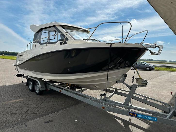 Quicksilver 675 weekend 175pk mercury motor slechts 170 uur, Watersport en Boten, Motorboten en Motorjachten, Zo goed als nieuw