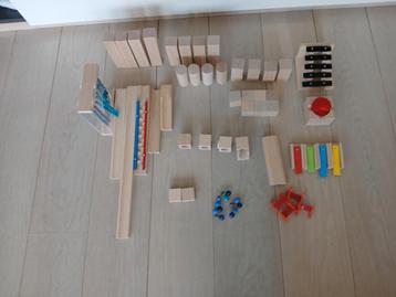 Haba knikkerbaan 42 stukken. beschikbaar voor biedingen