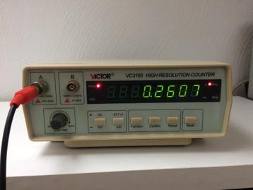 Frequentiemeter Victor VC3165 high resolution counter beschikbaar voor biedingen