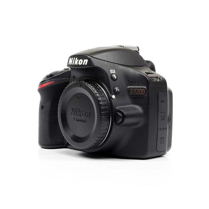 Nikon D3200 + tas (nieuwstaat), Audio, Tv en Foto, Fotocamera's Digitaal, Zo goed als nieuw, Nikon, Ophalen of Verzenden