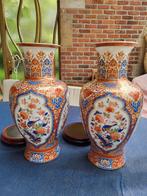 2 Kaiser vazen  met imari decor, Antiek en Kunst, Ophalen