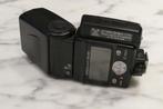 Flash Nikon SB 800 avec batterie SD 800, TV, Hi-fi & Vidéo, Photo | Flash, Utilisé, Enlèvement ou Envoi, Nikon, Inclinable