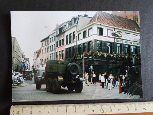 Foto Antwerpen 2003 Bevrijdingsfeest Oorlog militair soldaat, Collections, Photos & Gravures, Utilisé, Photo, 1980 à nos jours