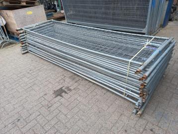 lage werfhekken 130cm hoog 35 stuks disponible aux enchères