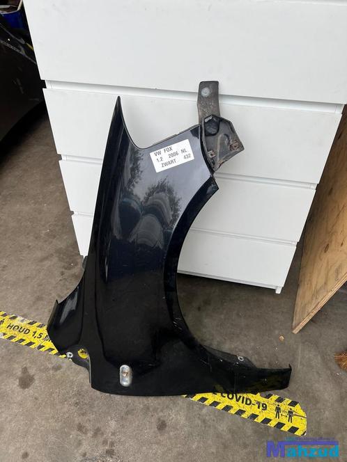 VW FOX ZWART rechts scherm voorscherm 2003-2015, Auto-onderdelen, Carrosserie, Spatbord, Volkswagen, Gebruikt, Ophalen of Verzenden