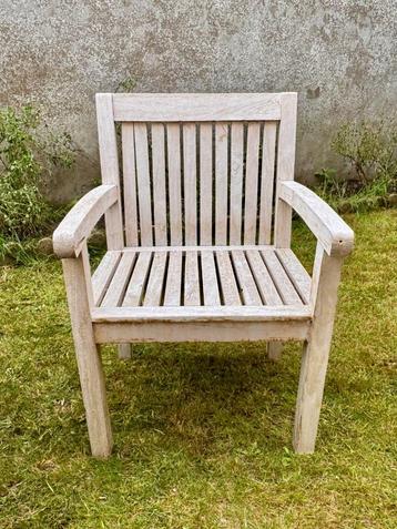 Tuinstoel teak beschikbaar voor biedingen