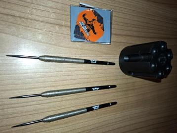 Dirk van duivenbode 24gram!, Sport en Fitness, Darts, Ophalen of Verzenden, Gebruikt, Pijlen