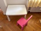 IKEA MAMMUT Kindertafel + Kinderstoel, Ophalen of Verzenden, Gebruikt, Tafel(s) en Stoel(en)