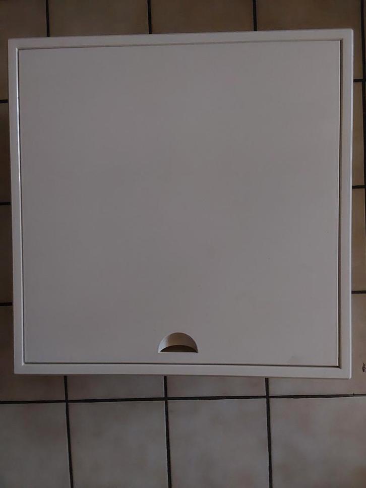 Kunststof bijzettafel vintage, Huis en Inrichting, Tafels | Bijzettafels, Gebruikt, Kunststof, Ophalen of Verzenden